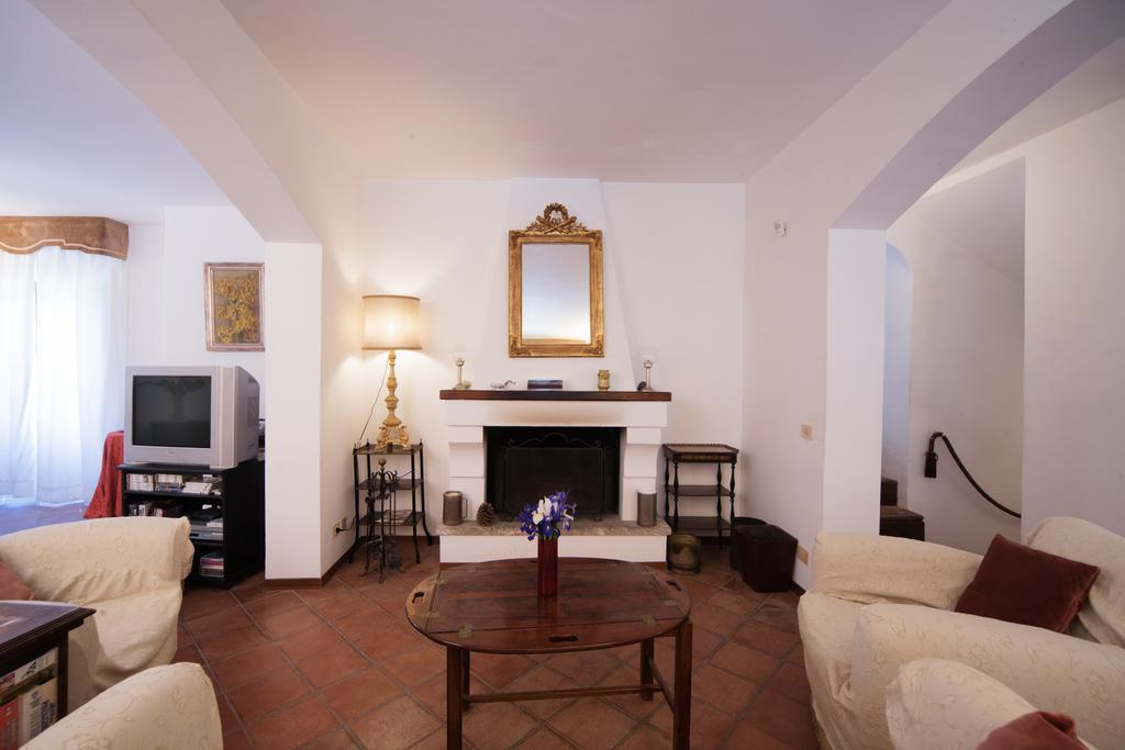The Clock Houses Borgo Gallodoro 레토이아니 외부 사진