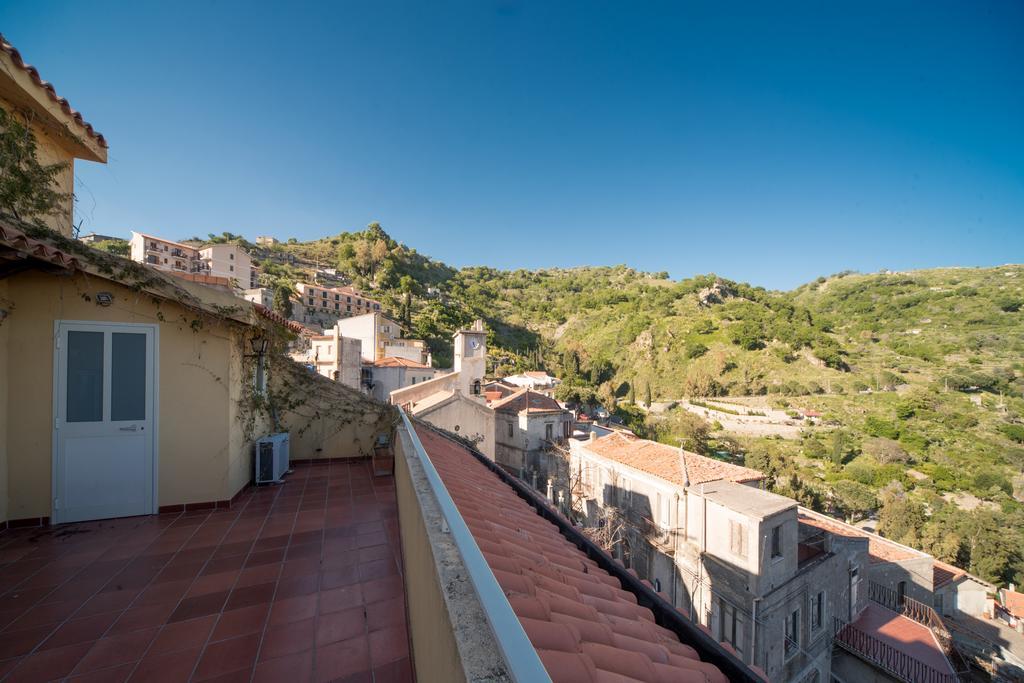 The Clock Houses Borgo Gallodoro 레토이아니 외부 사진